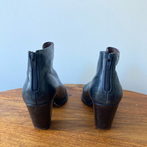 Rachel Comey black leather ankle boots size 9.5 - Picture 4 of 5